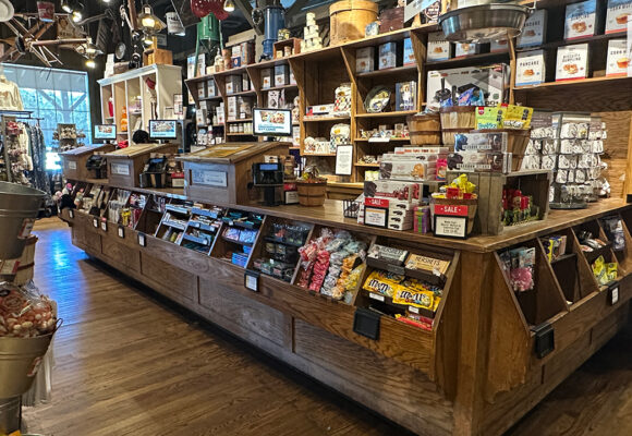 Cracker Barrel CEO Julie Masino to step down