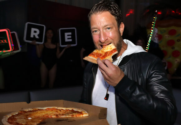Dave Portnoy backs Pizza Hut rebrand as ‘brilliant move’ — then makes his pitch