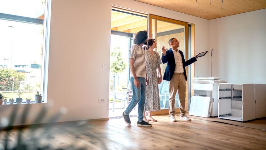 Mortgage rates fall for first time in 6 weeks