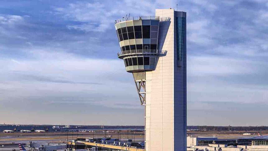 FAA grounds flights at major Northeast airports after fiber line cut