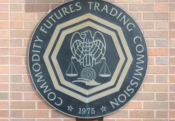 CFTC Gives Crypto Wallet Developers a New Regulatory Escape Hatch