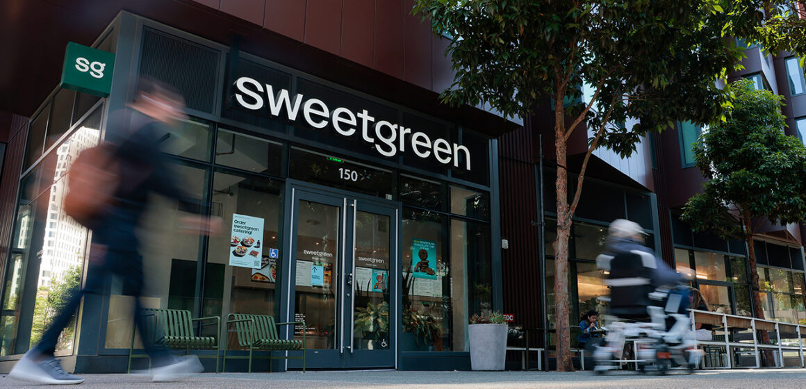 Popular salad chain makes big changes in bid to win back diners